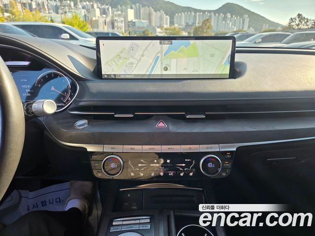 Genesis G80 (RG3) Gasoline 2.5 Turbo AWD 2021 — фото 16
