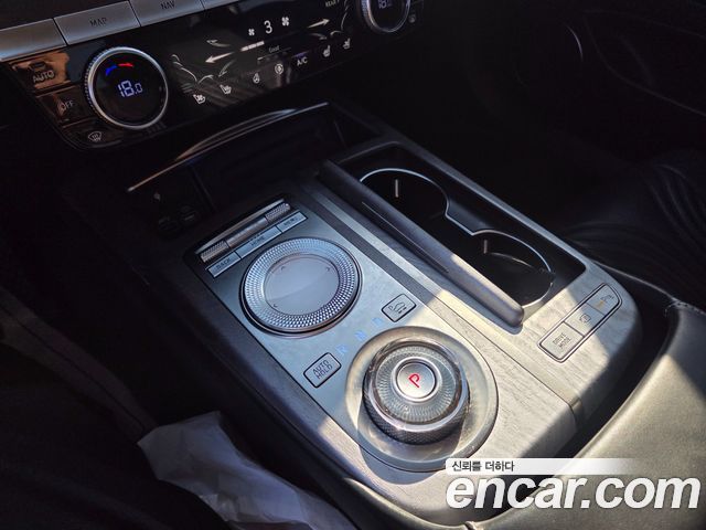 Genesis G80 (RG3) Gasoline 2.5 Turbo AWD 2021 — фото 17