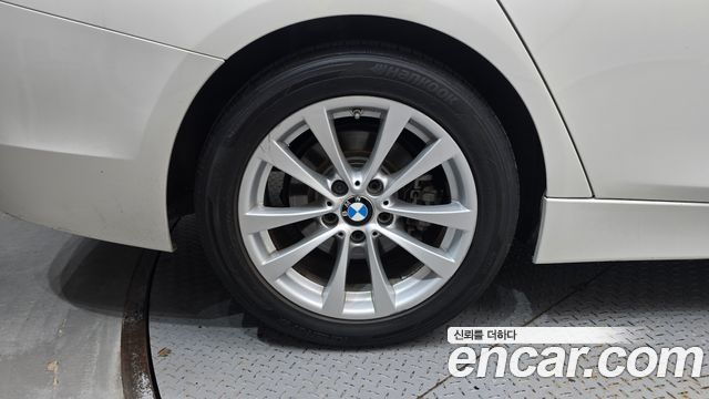 BMW 3 Series (F30) 320d 2017 — фото 5