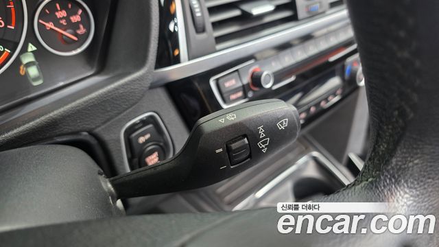 BMW 3 Series (F30) 320d 2017 — фото 18