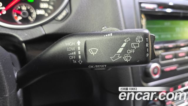 Volkswagen Golf (VI) 2.0 TDI StyleEdition 2013 — фото 20