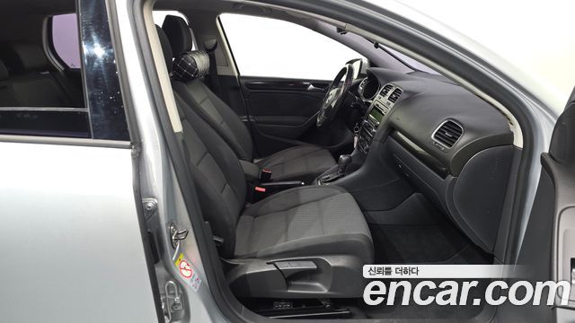 Volkswagen Golf (VI) 2.0 TDI StyleEdition 2013 — фото 32