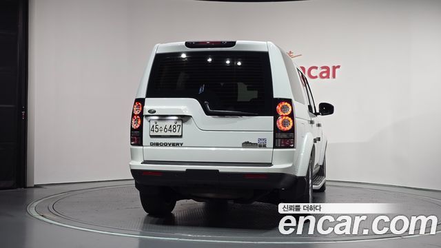 Land Rover Discovery 4 3.0 SDV6 SE 2015 — фото 4