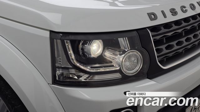 Land Rover Discovery 4 3.0 SDV6 SE 2015 — фото 22