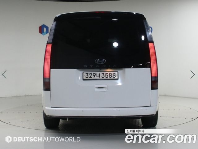 Hyundai Staria L3.5 Lounge 9-Seater Mobility 2022 — фото 4