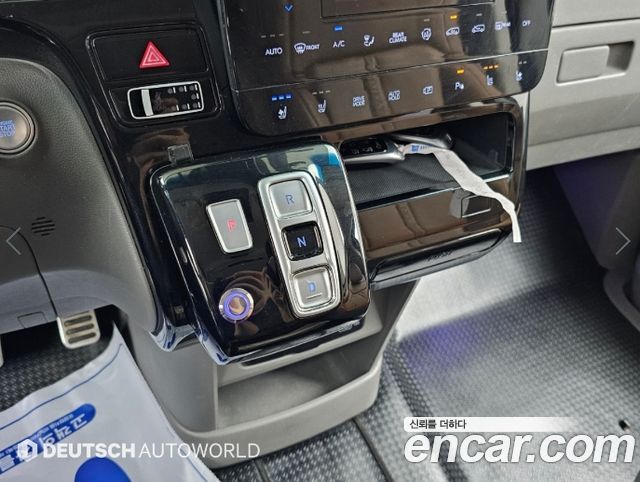 Hyundai Staria L3.5 Lounge 9-Seater Mobility 2022 — фото 9