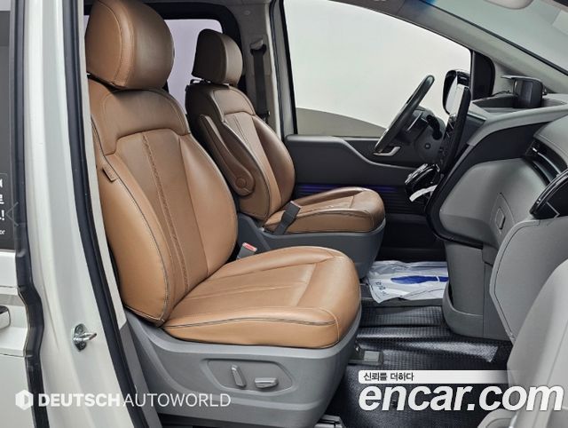 Hyundai Staria L3.5 Lounge 9-Seater Mobility 2022 — фото 10