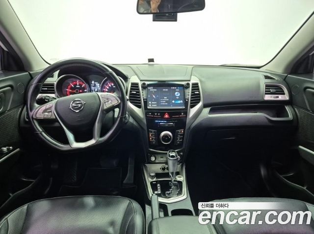 KG Mobility (SsangYong) Tivoli Diesel LX 2WD 2016 — фото 6