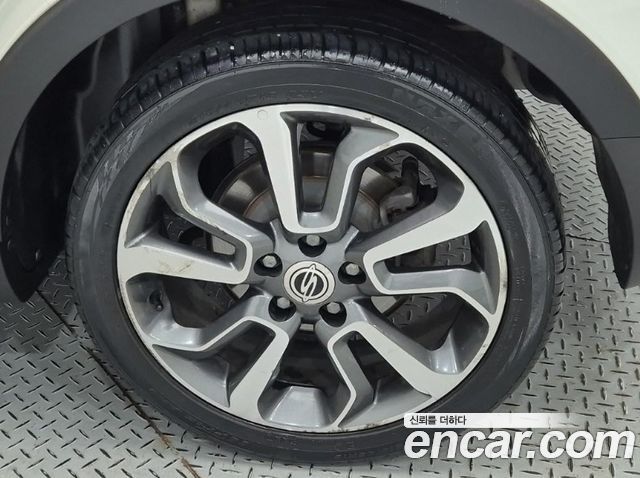 KG Mobility (SsangYong) Tivoli Diesel LX 2WD 2016 — фото 20