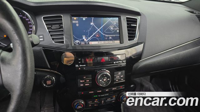 Kia K7 VG350 Noblesse Premium 2011 — фото 13