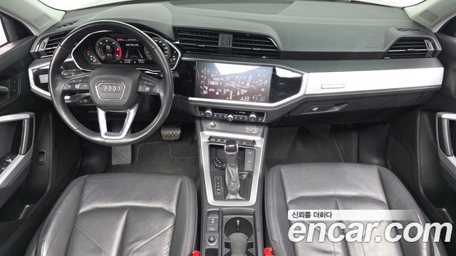 Audi Q3 (F3) 35 TDI Premium Sportback 2023 — фото 7
