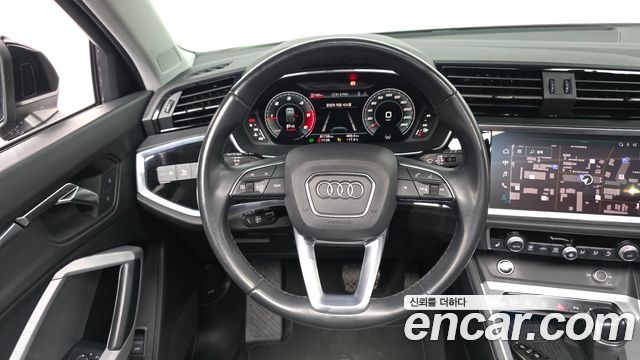 Audi Q3 (F3) 35 TDI Premium Sportback 2023 — фото 13