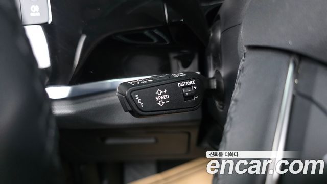 Audi Q3 (F3) 35 TDI Premium Sportback 2023 — фото 18