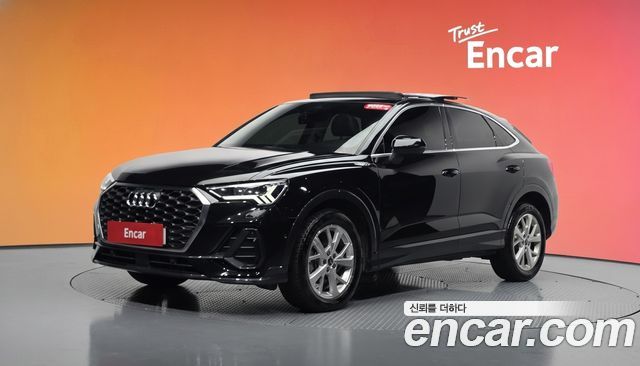 Audi Q3 (F3) 35 TDI Premium Sportback