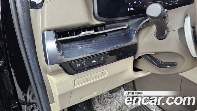 Kia Carnival (IV) Gasoline 7-Seater Hi-Limousine Signature 2021 — фото 17