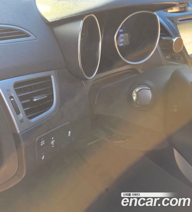 Hyundai Avante 1.6 GDi Modern Standard 2015 — фото 9