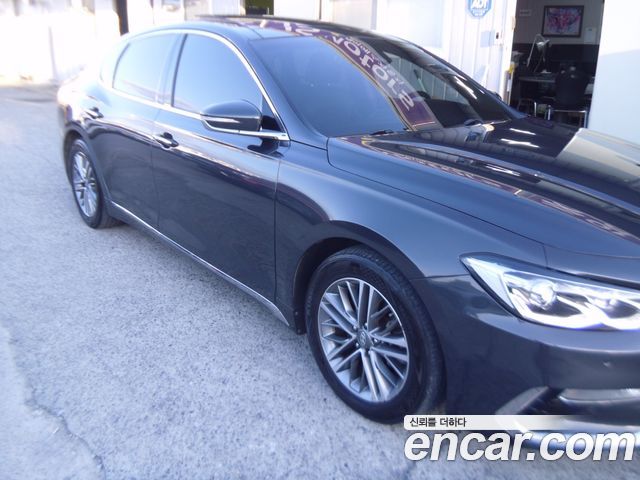 Hyundai Grandeur (IG) 2.4 Premium 2019 — фото 6
