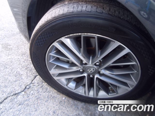 Hyundai Grandeur (IG) 2.4 Premium 2019 — фото 23