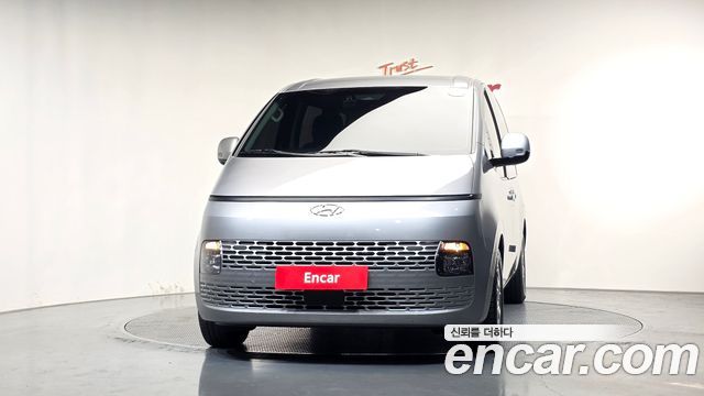 Hyundai Staria Tourer 9-Seater Modern 2023 — фото 3