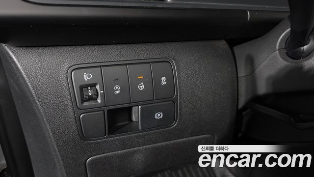 Hyundai Staria Tourer 9-Seater Modern 2023 — фото 18