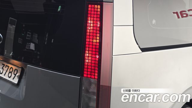 Hyundai Staria Tourer 9-Seater Modern 2023 — фото 23