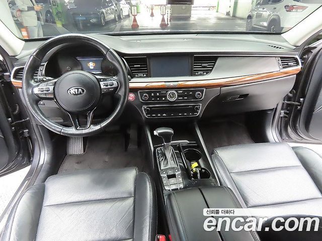 Kia K7 2.2 Diesel Limited 2017 — фото 7