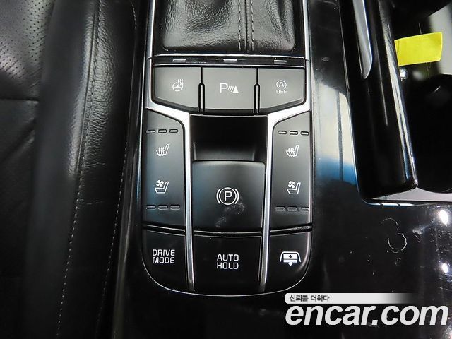 Kia K7 2.2 Diesel Limited 2017 — фото 19
