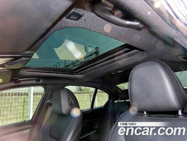 BMW 3 Series (G20) 330e M Sport 2021 — фото 21