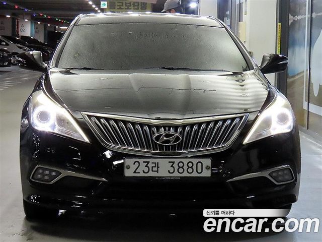 Hyundai Grandeur (HG) HG220 Diesel Premium 2015 — фото 2