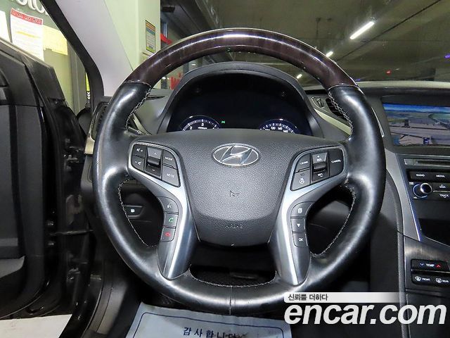 Hyundai Grandeur (HG) HG220 Diesel Premium 2015 — фото 8
