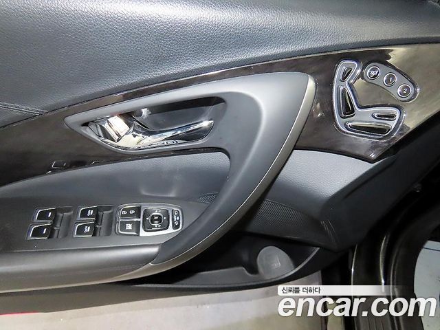 Hyundai Grandeur (HG) HG220 Diesel Premium 2015 — фото 17