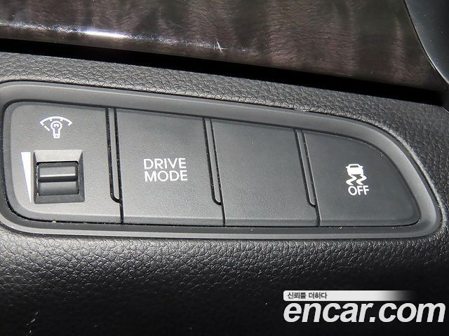 Hyundai Grandeur (HG) HG220 Diesel Premium 2015 — фото 18