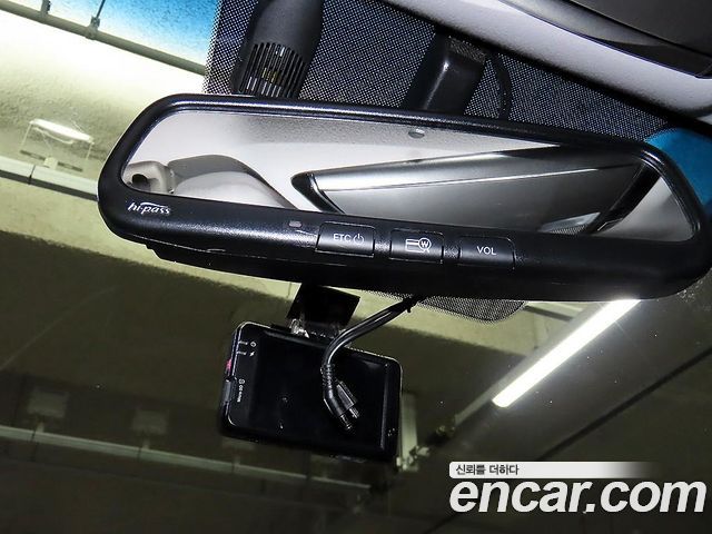 Hyundai Grandeur (HG) HG220 Diesel Premium 2015 — фото 21