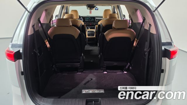 Kia Carnival (IV) Diesel 9-Seater Prestige 2021 — фото 17