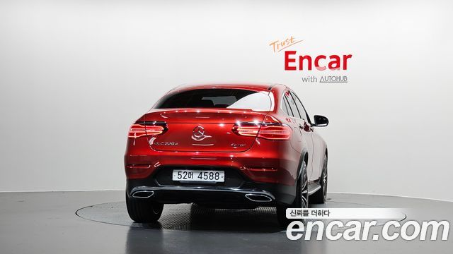 Mercedes-Benz GLC-Class (X253) GLC220 d 4MATIC Premium Coupe 2018 — фото 4