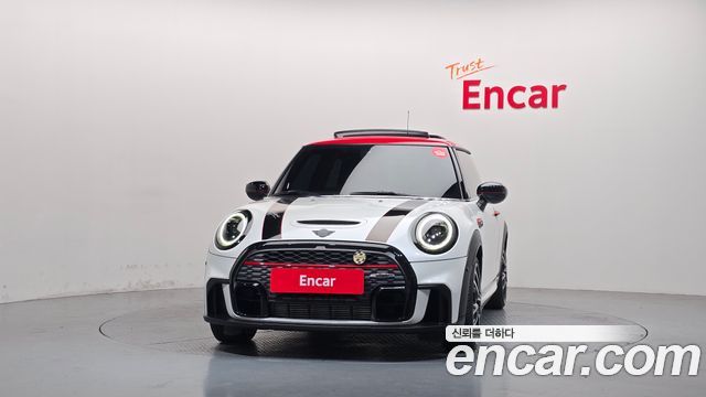 MINI Cooper S JCW 3rd Generation 2024 — фото 3