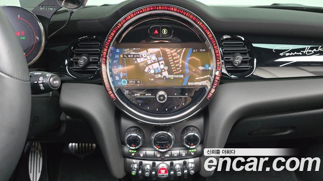 MINI Cooper S JCW 3rd Generation 2024 — фото 12