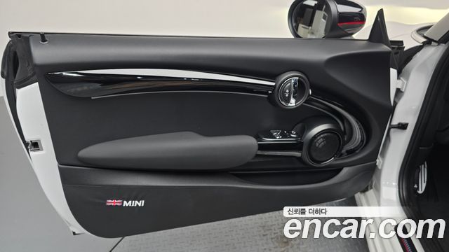 MINI Cooper S JCW 3rd Generation 2024 — фото 24