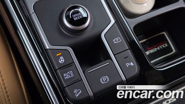 Kia Sorento (IV) HEV 1.6 2WD Noblesse 2023 — фото 24