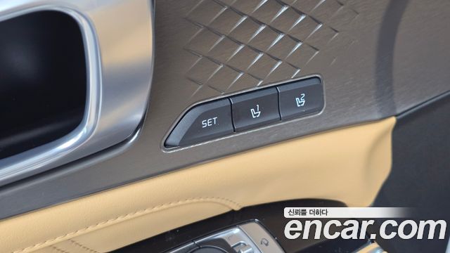Kia Sorento (IV) HEV 1.6 2WD Noblesse 2023 — фото 33
