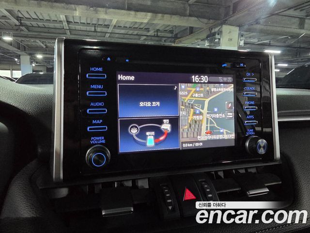 Toyota RAV4 (V) 2.5 4WD Hybrid 2019 — фото 16