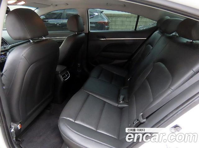 Hyundai Avante (AD) 1.6 GDI Modern 2016 — фото 6