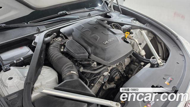 Kia K9 3.8 GDI AWD PlatinumⅡ 2019 — фото 6