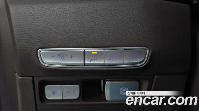 Kia K9 3.8 GDI AWD PlatinumⅡ 2019 — фото 19