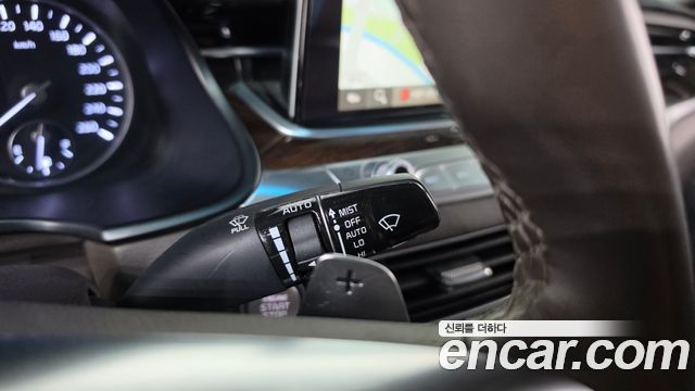 Kia K9 3.8 GDI AWD PlatinumⅡ 2019 — фото 20