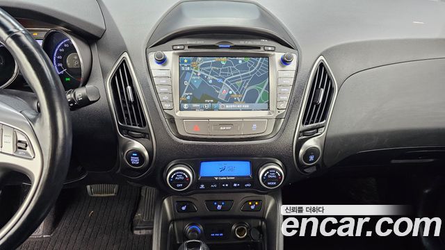 Hyundai Tucson ix Diesel(e-VGT) 2WD Modern 2014 — фото 18