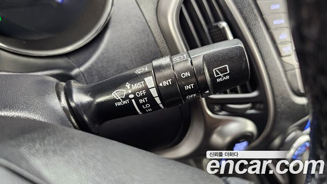 Hyundai Tucson ix Diesel(e-VGT) 2WD Modern 2014 — фото 23