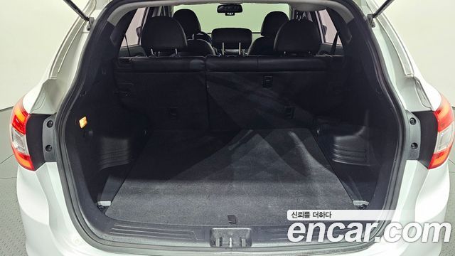 Hyundai Tucson ix Diesel(e-VGT) 2WD Modern 2014 — фото 34