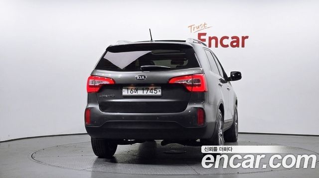Kia Sorento R Diesel 2.0 2WD TLX Special 2013 — фото 4