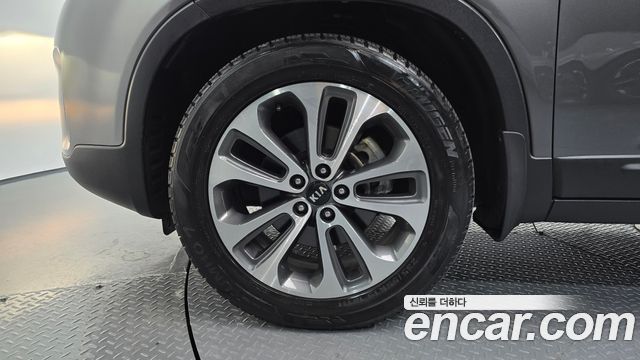 Kia Sorento R Diesel 2.0 2WD TLX Special 2013 — фото 5